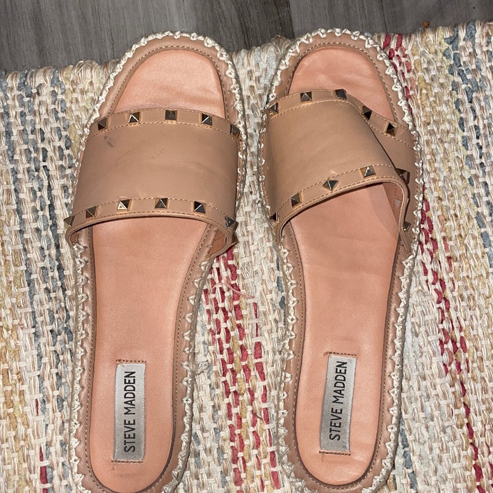 Steve Madden slides